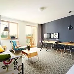 Apartmanhotel Cristal By Zdrojowa 4*