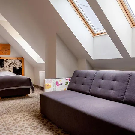 Cristal By Zdrojowa 4*