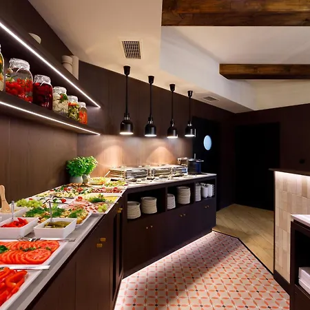 Apartmanhotel Cristal By Zdrojowa 4*