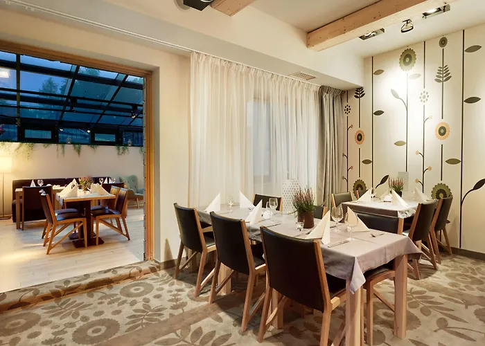 Cristal By Zdrojowa シクラルスカ・ポレンバ