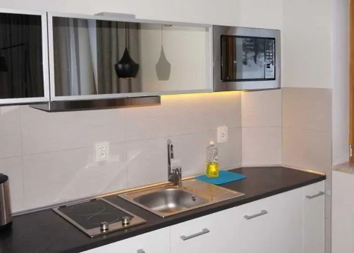 Cristal By Zdrojowa シクラルスカ・ポレンバ