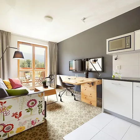 Cristal By Zdrojowa 4*