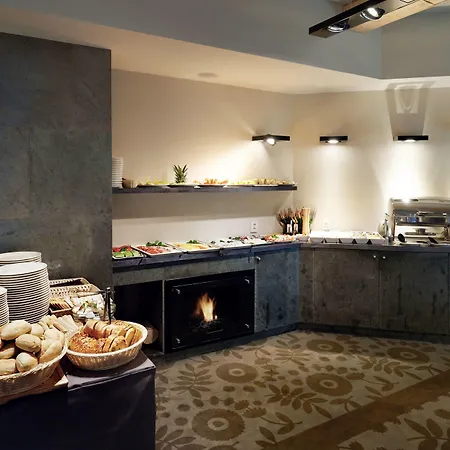 Aparthotel Cristal By Zdrojowa 4*