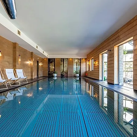 Apartahotel Cristal By Zdrojowa