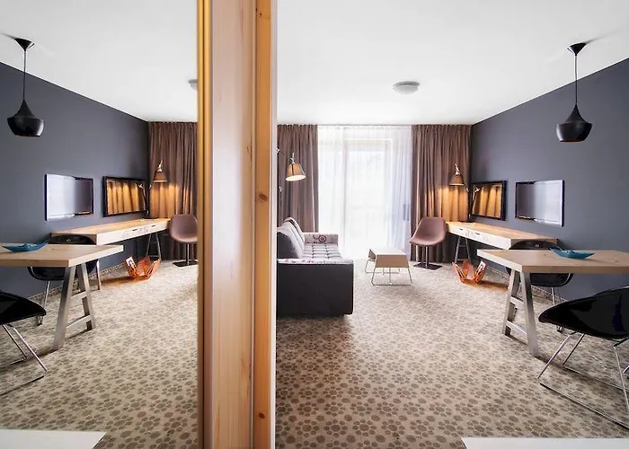 Cristal By Zdrojowa Aparthotel 4*